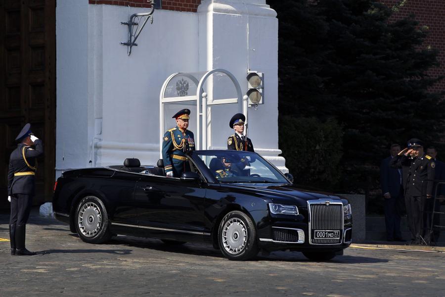  Aurus Senat Парадный Кабриолет (412314) 2019 года  (RU) (фото 4 из 16)